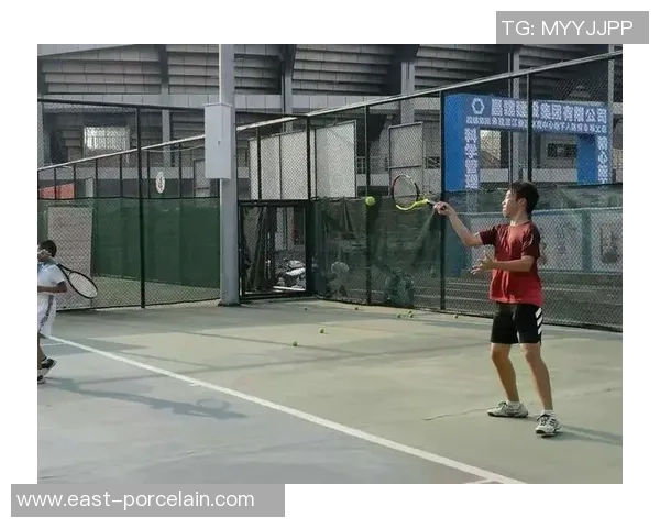 北京网球队耐力训练的深度分析与提升策略探讨 北京网球队耐力训练的深度分析与提升策略探讨